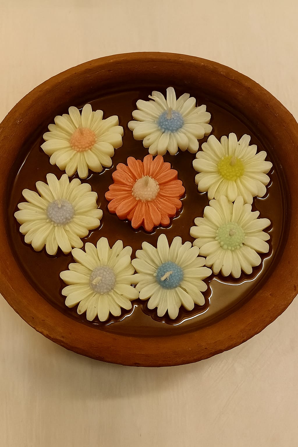 Sunflower candle ( floats on the water ) 5 pieces